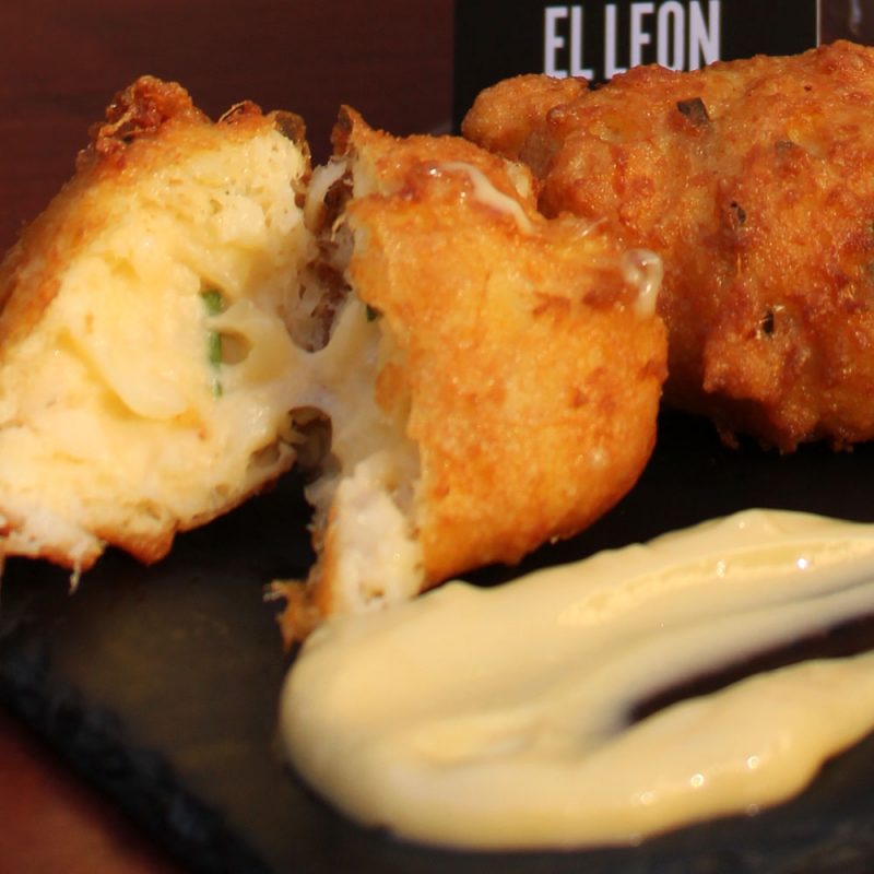 Buñuelos de bacalao valencianos.